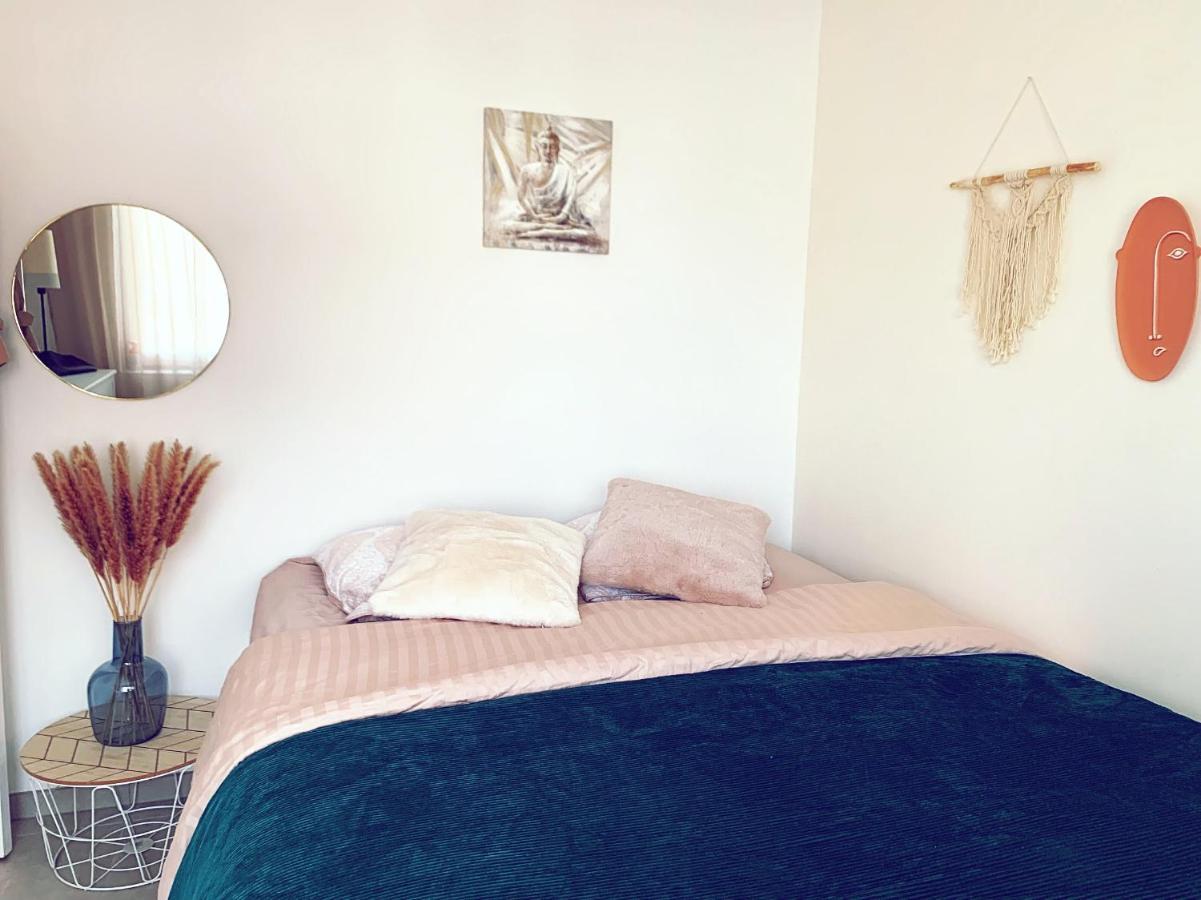 Vintage Dream Apartment Zwijndrecht Екстериор снимка